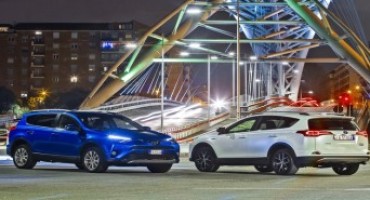 Toyota presenta la nuova versione Hybrid di RAV 4