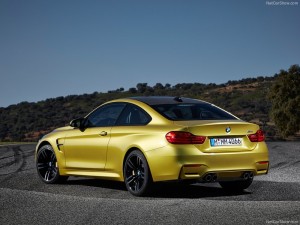 BMW-M4_Coupe_2015_800x600_wallpaper_2f