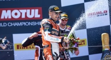 Superbike 2016, Aragon: vittoria del Team Aruba.it Racing Ducati in Gara 1 con Chaz Davies