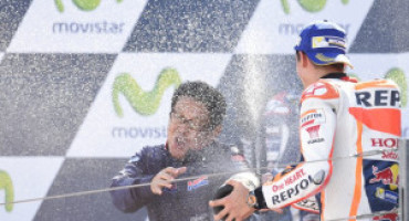 Marquez equals Doohan’s record of 54 wins, taking a momentous home GP victory at Aragón