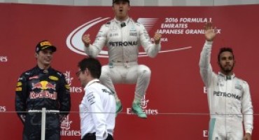 Pirelli – Formula 1, con una strategia su due soste Nico Rosberg vince in Giappone