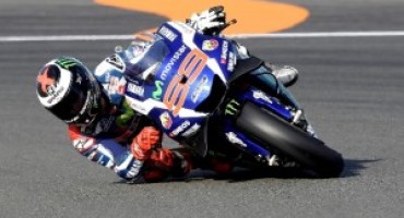 MotoGP, a Valencia l’ultima stoccata è di Lorenzo. Iannone superlativo, giunge terzo.