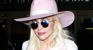 Lady Gaga sceglie la linea di abbigliamento di CO|TE