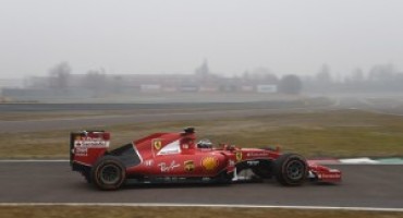 Antonio Giovinazzi debutta a Fiorano sulla Ferrari SF15-T