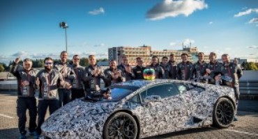 Lamborghini Huracan Performante, debutto con record al Nurburgring