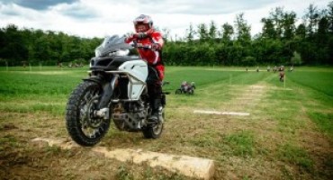 Ducati Riding Experience 2017: riprendono i corsi organizzati dalla casa di Borgo Panigale