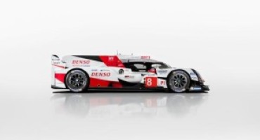 Il Team Toyota Gazoo Racing presenta la TS050 Hybrid, la nuova arma per il WEC 2017