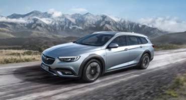 Opel presenta la nuova Insignia Country Tourer