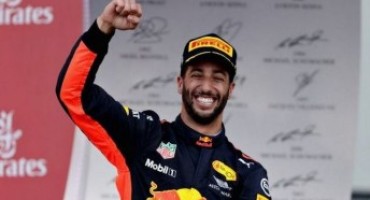 Formula 1 – GP Azerbaijan: Daniel Ricciardo vince una gara ricca di colpi di scena. Terza posizione per il rookie Stroll