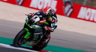 Mondiale Superbike – Portimao, incontenibile Rea che vince anche Gara 2 davanti a Van Der Mark e Melandri