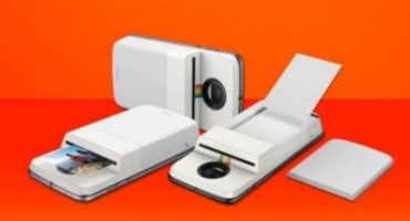 Polaroid, con il Moto Mod Insta-Share Printer puoi scattare, stampare e condividere ovunque