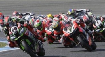Mondiale Superbike 2018, tra nuovi regolamenti e problemi irrisolti Mondiale Superbike 2018, tra nuovi regolamenti e problemi irrisolti