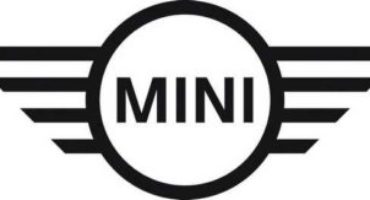 MINI reinterpreta il proprio logo. Sarà visibile su tutti i modelli da Marzo 2018