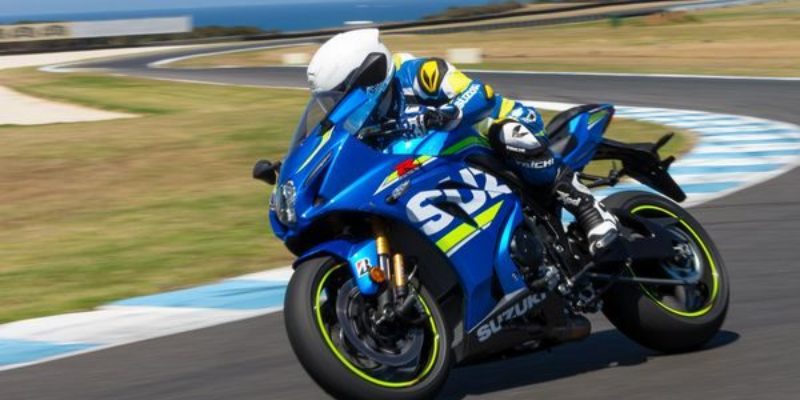 suzuki-gsx-r1000r-world-launch-phillip-island-35-.jpg