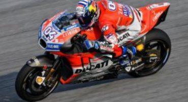 MotoGP, Dovizioso rinnova con Ducati e chiude in testa le libere di Le Mans