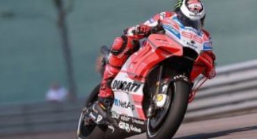 MotoGP, Lorenzo chiude in testa le libere del Sachsenring