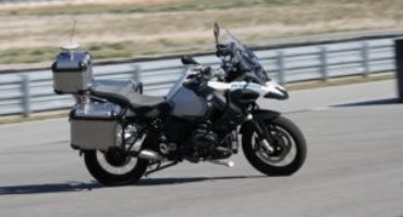 BMW Motorrad svela la R1200 GS a guida autonoma