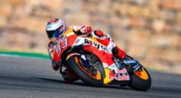 MotoGP, Marquez chiude al comando il Venerdì di Aragon