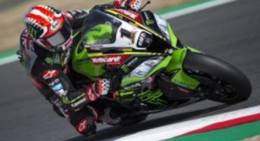 WSBK, Rea vince Gara 1 e titolo mondiale