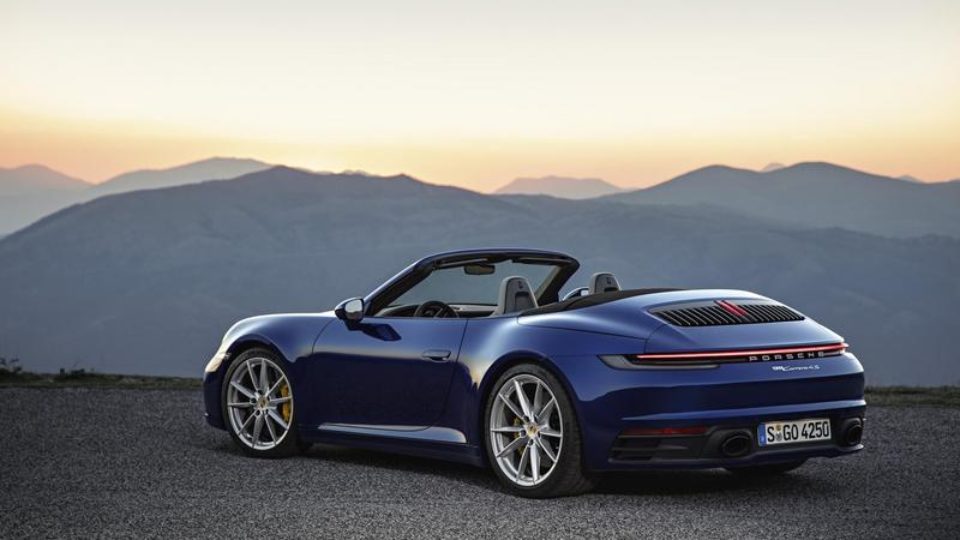 Nuona-Porsche-911-Cabriolet..jpg