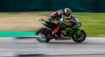 WSBK, Rea incontenibile domina Gara 1 a Imola