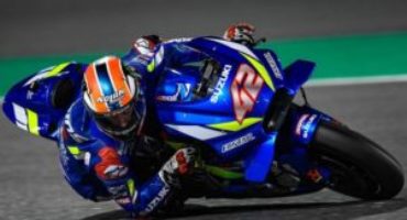 MotoGP, Alex Rins vince il Gran Premio d’Inghilterra