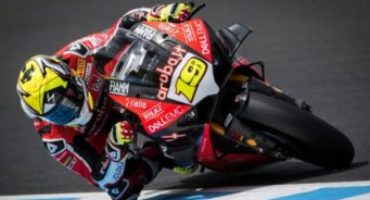 WSBK, Bautista torna a vincere in Gara 2 a Portimao