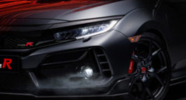 Honda Civic Type R, la casa giapponese completa la gamma con due nuove versioni, Limited Edition e Sport Line