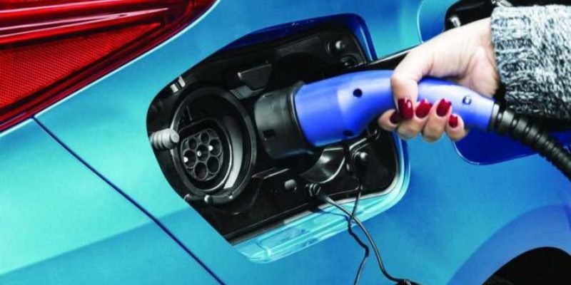 Auto-elettriche.jpg