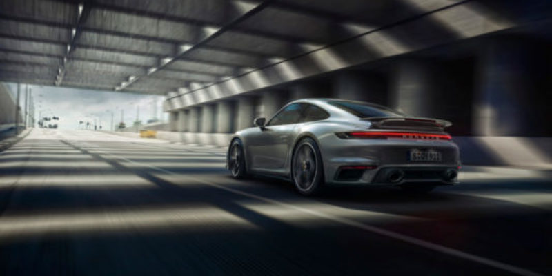 Nuova-Porsche-911-Turbo-S4.jpg