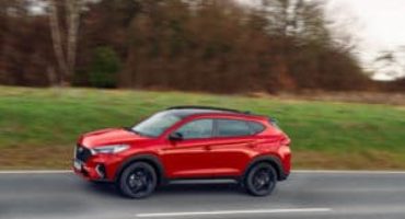 Hyundai, Le Iene ripartono a bordo delle nuove Kona Hybrid e Tucson