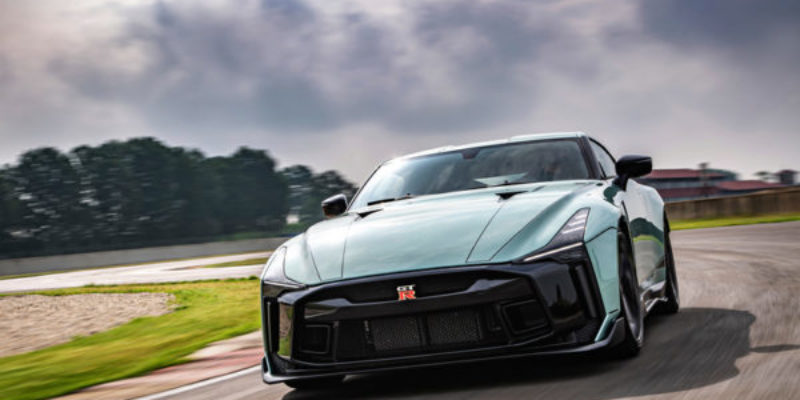 GT-R50by-Italdesign_6-source.jpg