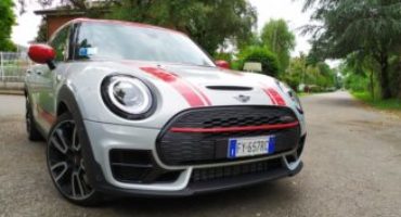 Mini Clubman John Cooper Works ALL4 Steptronic, è la più potente della gamma e guidarla è uno sballo!