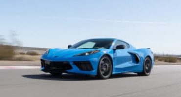 Chevrolet Corvette, le nuove Stingray Coupè e Cabrio saranno distribuite dal Gruppo Cavauto