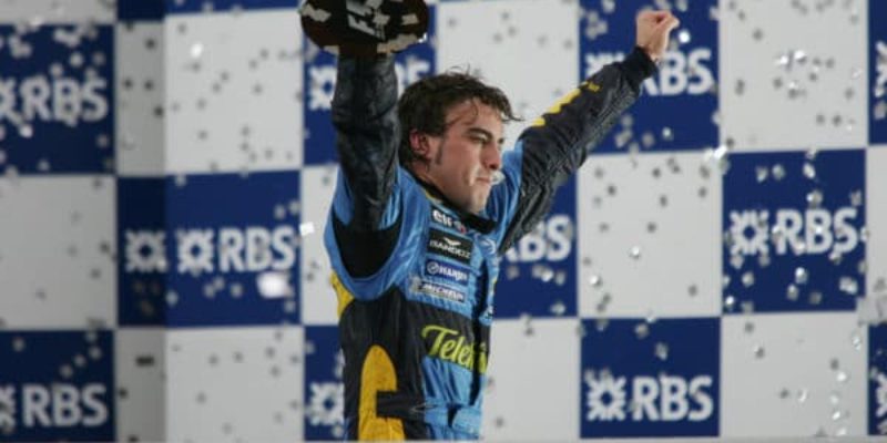 2020-fernando-alonso-rejoint-lcurie-renault-dp-world-f1-team-2-jpg.jpg