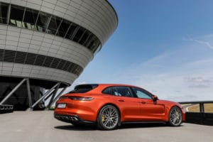 Porsche Panamera, il nuovo modello coniuga comfort e sportività