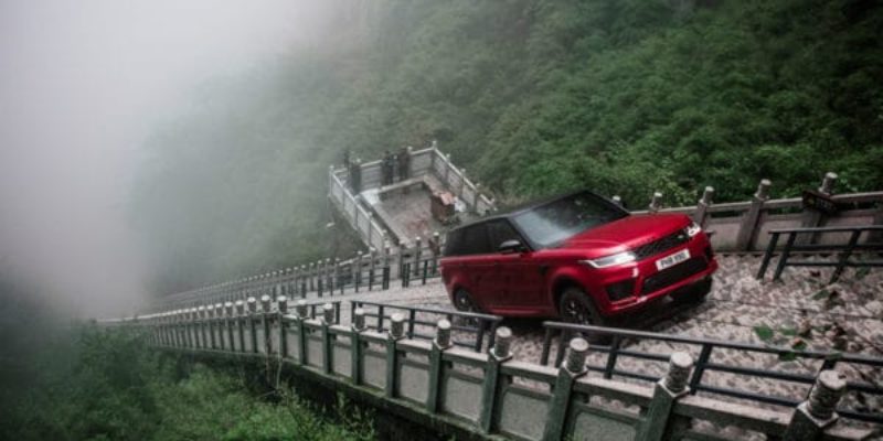 Range-Rover.jpg