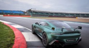Aston Martin Vantage F1® Edition, dal circuito alla strada