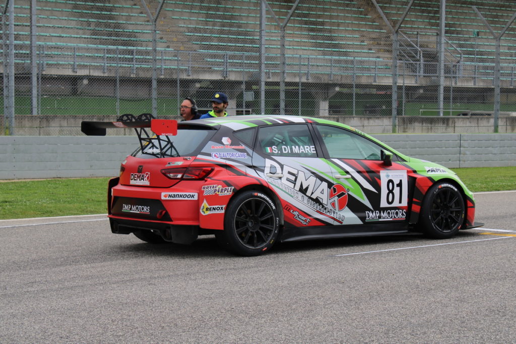 TCR Italy DSG, Imola, finale dal doppio volto per Sabatino Di Mare nel 2° ACI Racing Weekend - motorefashion.it